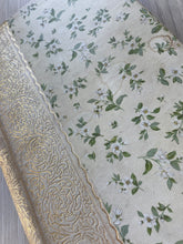 Load image into Gallery viewer, PRE-ORDER Sketchbook - Delicate Floral & Gold Vol. 1